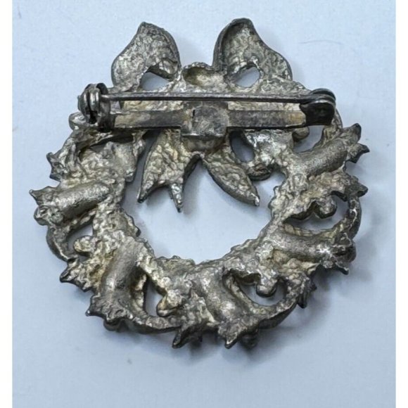 Christmas Wreath Brooch Pin Vintage Silvertone Small Rhinestones Bow Holidays - Picture 5 of 5